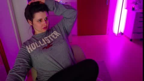 Snapshot of jenna_sxy19 chatting on 3, 11, 2025 jennasxy19 online show from 3, 11, 2025