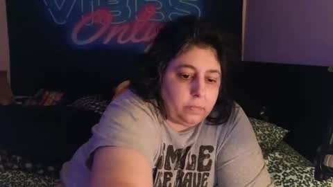 Snapshot of jennabrady chatting on 16, 11, 2025 Dragon Queen. Be my Dragon -- and online show from 16, 11, 2025