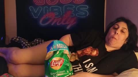  Dragon Queen. Be my Dragon --  and  online show from 29, 11, 2025