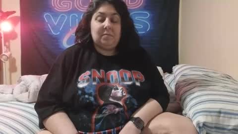Snapshot of jennabrady chatting on 1, 6, 2026 Dragon Queen. Be my Dragon -- and online show from 1, 6, 2026
