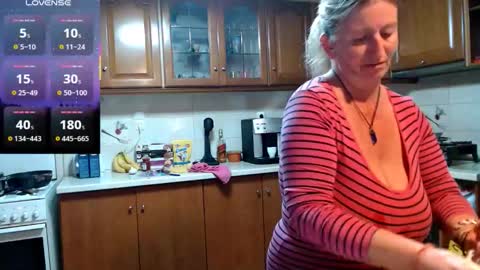 Snapshot of jennadeluxe chatting on 10, 2, 2026 Jenna online show from 10, 2, 2026