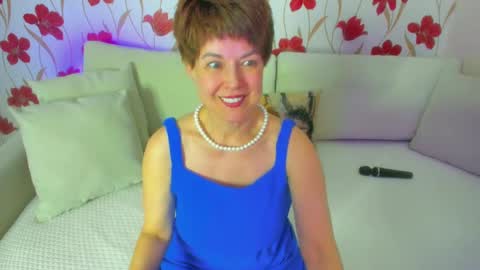 Snapshot of jennalison chatting on 5, 4, 2026 Jenn online show from 5, 4, 2026