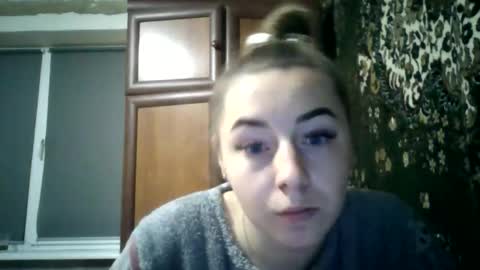 Snapshot of jennamolberty chatting on 21, 11, 2025 JennaMolberty online show from 21, 11, 2025