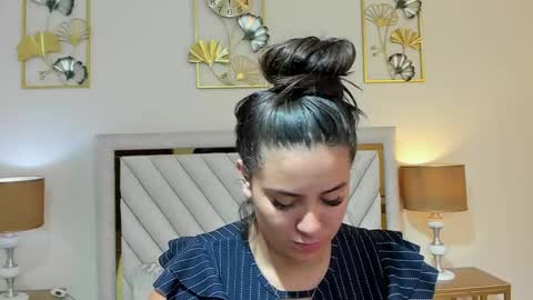 jenner_madison online show from 24, 4, 2026