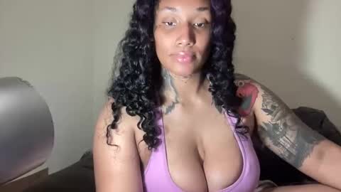 Snapshot of jenni_cash chatting on 5, 6, 2026 Mistress Jenni online show from 5, 6, 2026