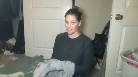 Jennibean6996 online show from 9, 11, 2025