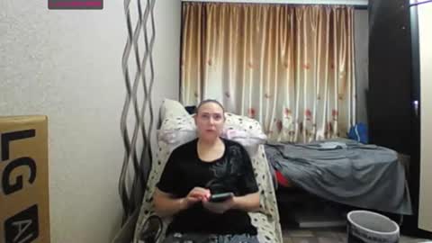 Snapshot of jennideep chatting on 4, 12, 2025 JenniDeep online show from 4, 12, 2025