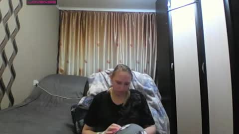 JenniDeep online show from 15, 3, 2026