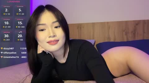 Snapshot of jennie_yung chatting on 27, 12, 2024 jennie_yung online show from 27, 12, 2024