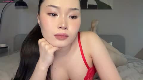 Snapshot of jennie_yung chatting on 28, 2, 2026 jennie_yung online show from 28, 2, 2026