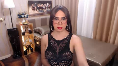 jenniegarcia online show from 30, 4, 2026