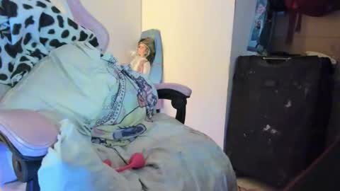 jennifer_bodyy0404 online show from 3, 2, 2026