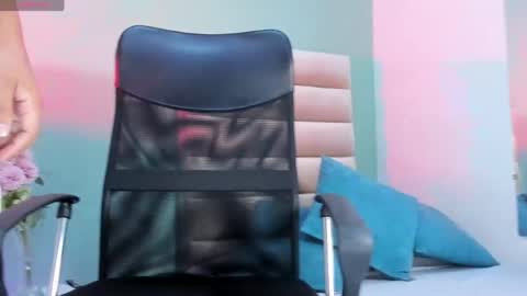 jennifer_garciia online show from 7, 4, 2026