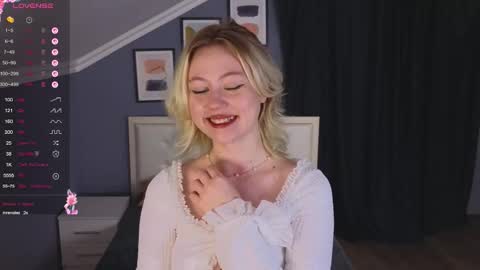 jennifer_mathis online show from 9, 11, 2025