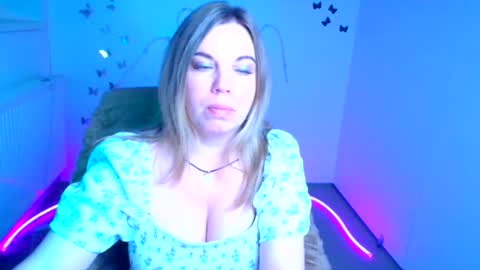 Jennifer online show from 11, 5, 2026
