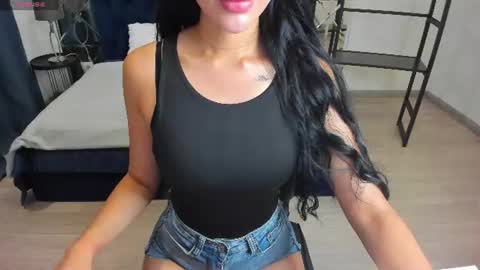 Jennifer online show from 23, 6, 2026