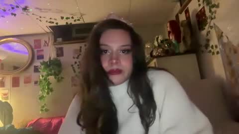 Snapshot of jennifer_robbie chatting on 11, 12, 2024 jennifer_robbie online show from 11, 12, 2024