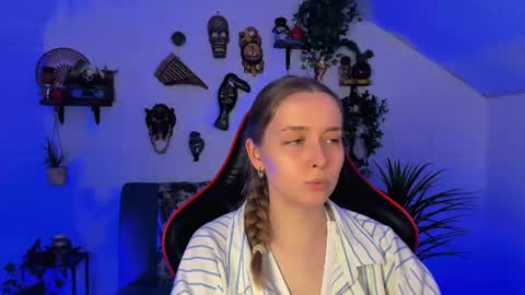 Jennifer online show from 30, 6, 2026