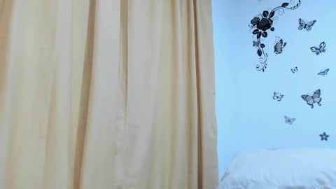 jenniferloveyou online show from 17, 9, 2025