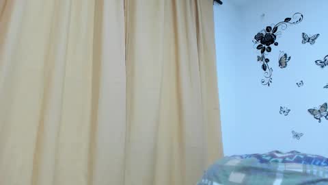 Snapshot of jenniferloveyou chatting on 8, 1, 2026 jenniferloveyou online show from 8, 1, 2026