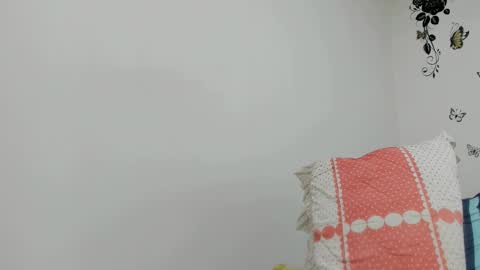 Snapshot of jenniferloveyou chatting on 3, 3, 2026 jenniferloveyou online show from 3, 3, 2026