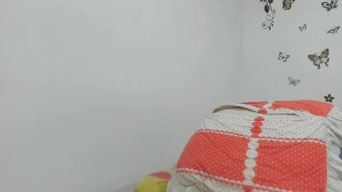 Snapshot of jenniferloveyou chatting on 10, 4, 2026 jenniferloveyou online show from 10, 4, 2026