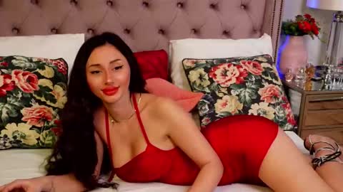 JenniferLovve online show from 16, 2, 2026