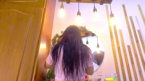 Jennifer vega  online show from 14, 5, 2026