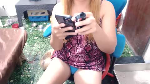 Snapshot of jenny_fromphil chatting on 25, 2, 2025 Jenny online show from 25, 2, 2025