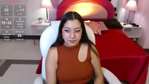 Snapshot of jenny_golden1 chatting on 7, 11, 2025 Jenny online show from 7, 11, 2025