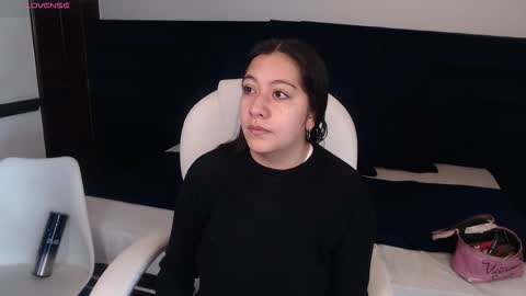 Snapshot of jenny_golden1 chatting on 18, 11, 2025 Jenny online show from 18, 11, 2025