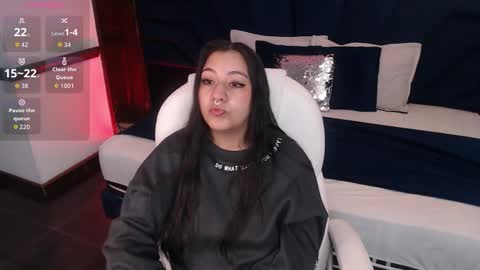 Snapshot of jenny_golden1 chatting on 26, 11, 2025 Jenny online show from 26, 11, 2025