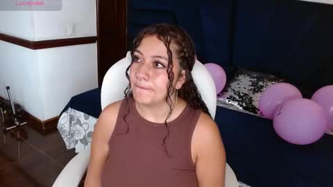 Snapshot of jenny_golden1 chatting on 7, 1, 2026 Jenny online show from 7, 1, 2026