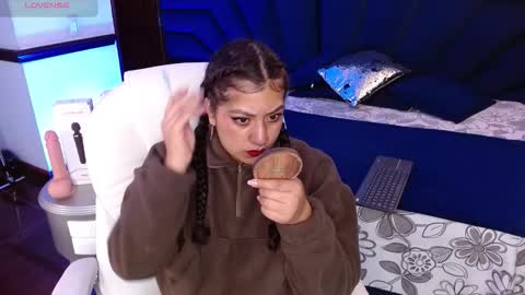 Snapshot of jenny_golden1 chatting on 8, 1, 2026 Jenny online show from 8, 1, 2026