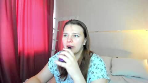 Snapshot of jenny_jimmy chatting on 13, 4, 2026 Jenny online show from 13, 4, 2026