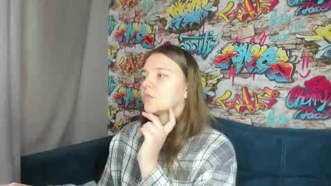 Snapshot of jenny_jimmy chatting on 15, 4, 2026 Jenny online show from 15, 4, 2026