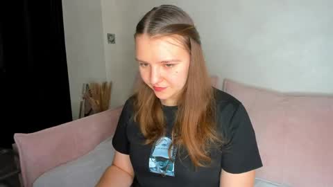 Snapshot of jenny_jimmy chatting on 4, 5, 2026 Jenny online show from 4, 5, 2026
