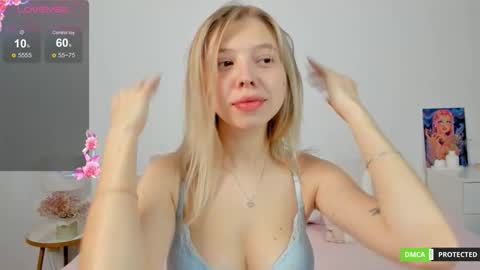 Snapshot of jenny_muf chatting on 12, 9, 2025 Jenny online show from 12, 9, 2025