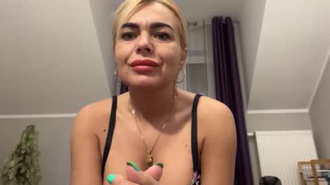 Jenny online show from 12, 1, 2025