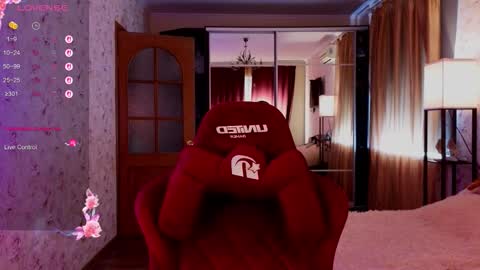 Snapshot of jennykiss11 chatting on 7, 10, 2025 your dream online show from 7, 10, 2025