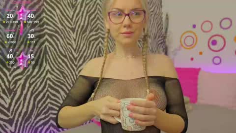 Snapshot of jennyshow chatting on 13, 12, 2024 JennyShow online show from 13, 12, 2024