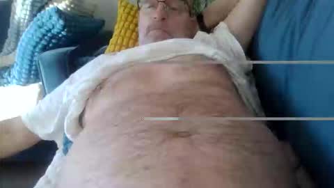 Snapshot of jens19651 chatting on 2, 4, 2026 jens19651 online show from 2, 4, 2026