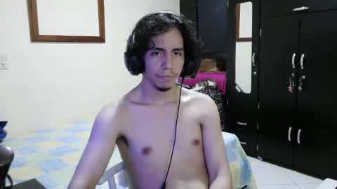 Snapshot of jeod315 chatting on 4, 12, 2025 jeod315 online show from 4, 12, 2025