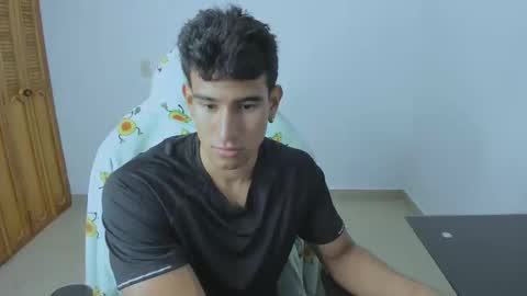 Snapshot of jeremy_colton_hot chatting on 12, 2, 2025 jeremy_colton_hot online show from 12, 2, 2025