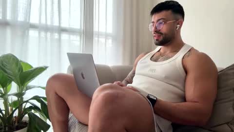 Jeremy online show from 10, 5, 2026