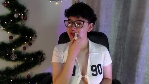 Snapshot of jero_harper1 chatting on 23, 12, 2024 jero harper1 online show from 23, 12, 2024