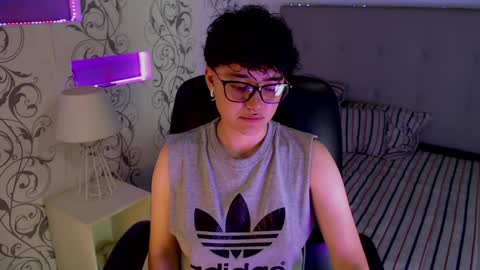 Snapshot of jero_harper1 chatting on 11, 1, 2025 jero harper1 online show from 11, 1, 2025