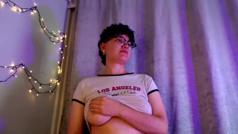 Snapshot of jero_harper1 chatting on 12, 2, 2025 jero harper1 online show from 12, 2, 2025