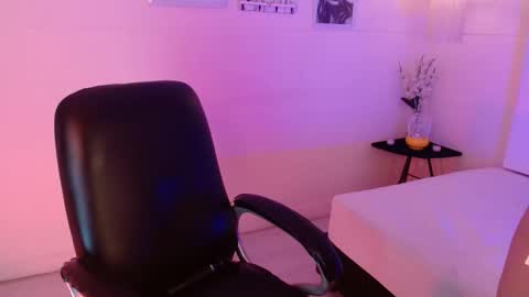 jero harper1 online show from 8, 11, 2025