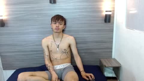 Snapshot of jerom_xx chatting on 14, 10, 2025 Jerom xx online show from 14, 10, 2025